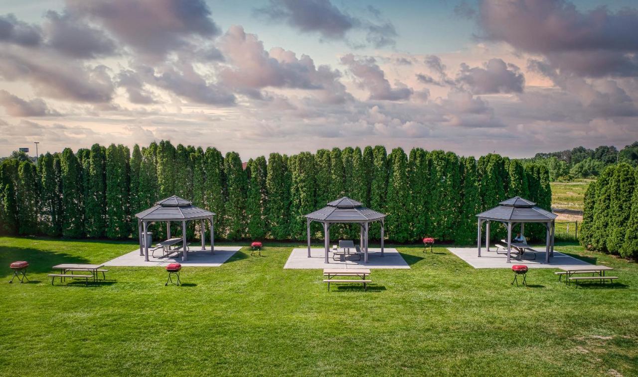 Grand Marquis Waterpark Hotel & Suites Lake Delton Exteriér fotografie
